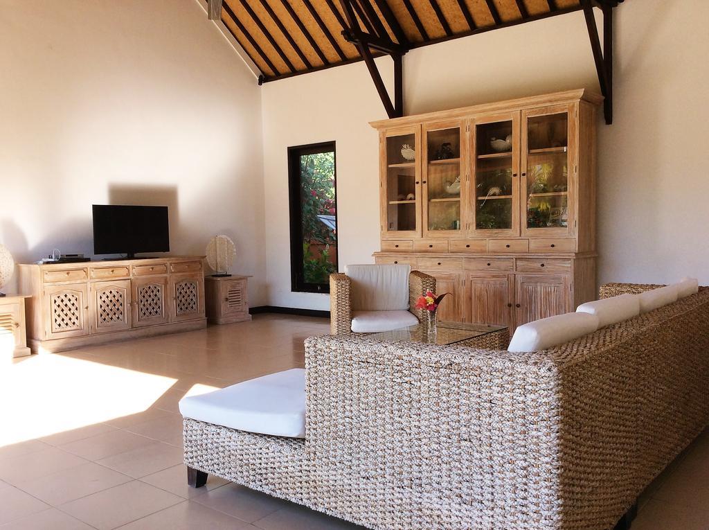 Taman Dewi Sri Villa et Bungalow Pemuteran Exteriör bild
