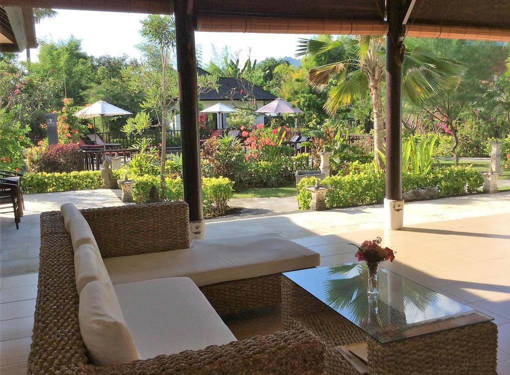 Taman Dewi Sri Villa et Bungalow Pemuteran Exteriör bild